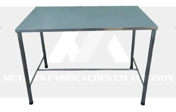 MESA DE MANIPULAÇÃO EM AÇO INOX 