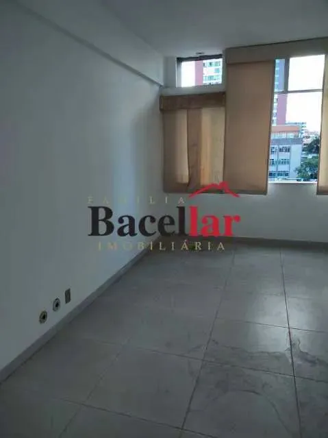 Sala - / Comercial / Méier