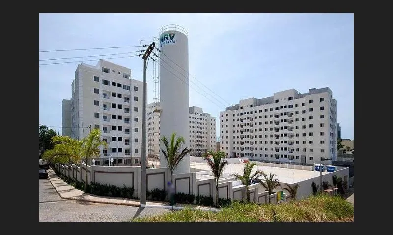 Apartamentos cobertura para venda ou locação na Granja dos Cavaleiros em Macaé/RJ, 2 Quart