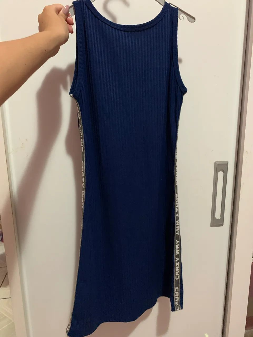 Vestido tubinho azul