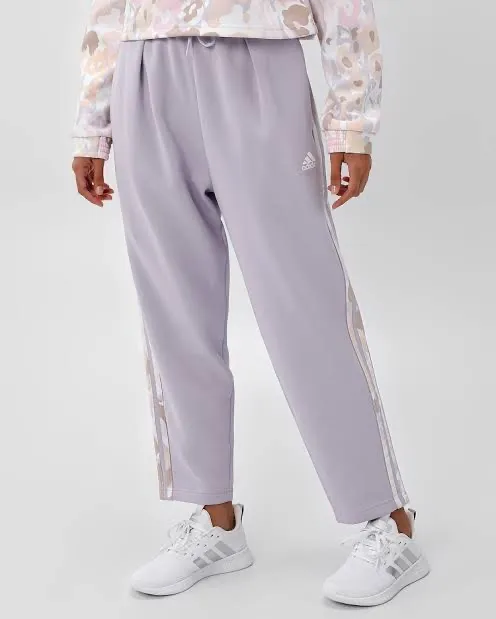 Calça Adidas Lilás com Detalhes Camuflados