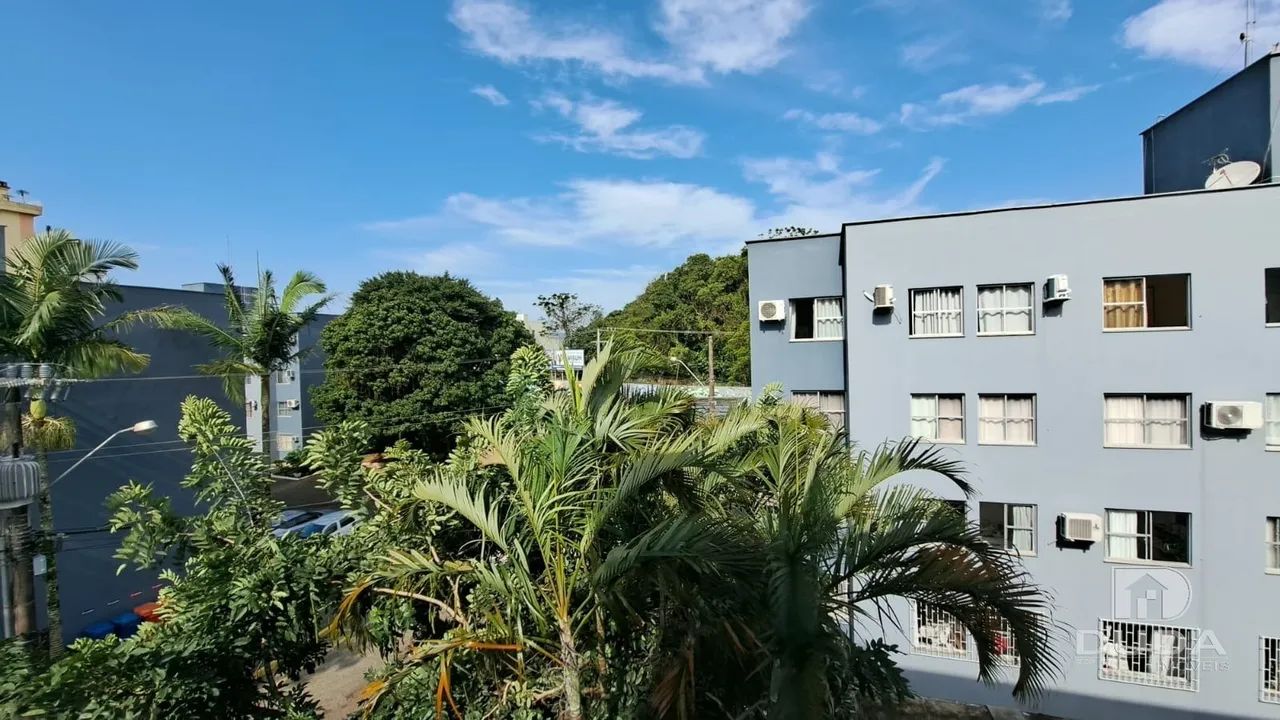 Apartamento em Coqueiros, Florianópolis - Foto 2