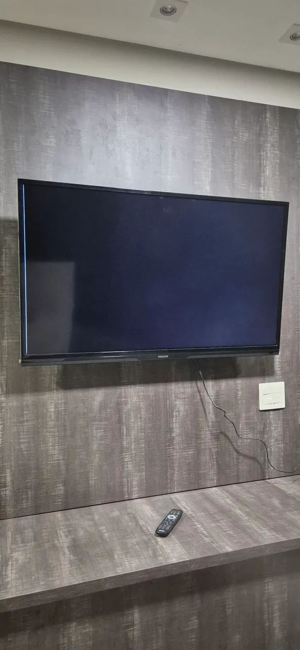 Tv Philips 47"