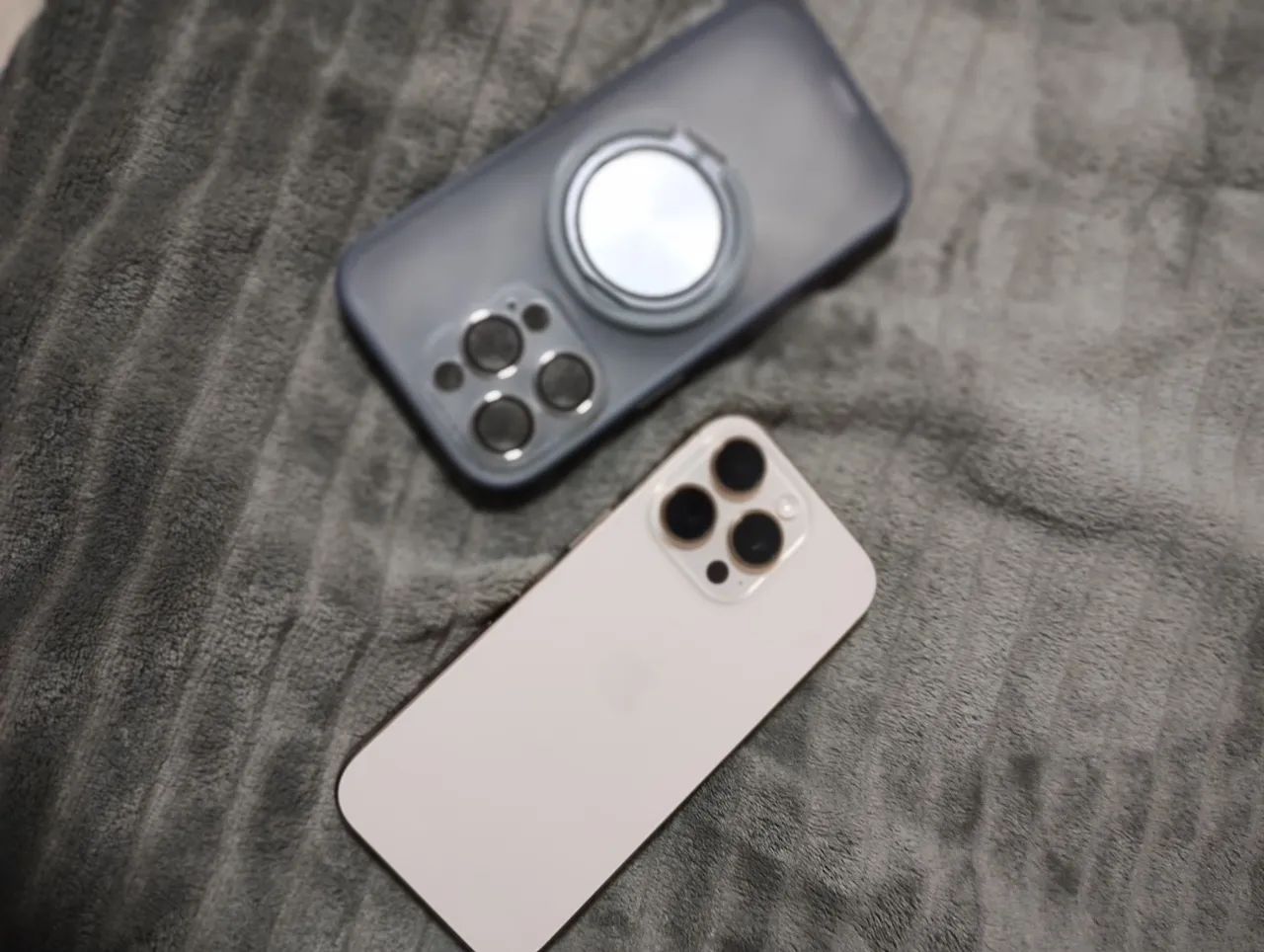 Apple iPhone 16pro  - Foto 3