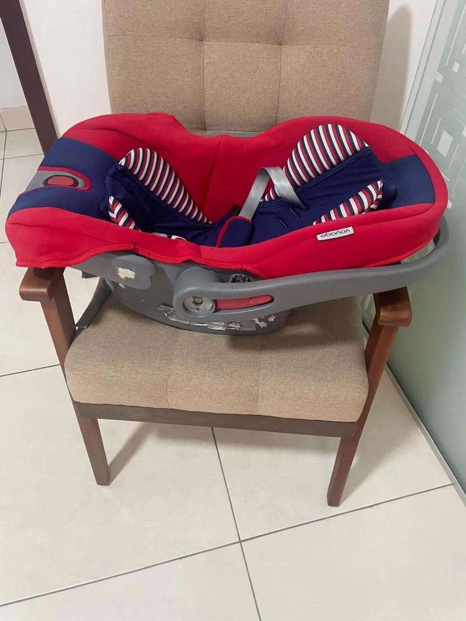 Bebê conforto e cadeirinha alimentação  - Foto 5