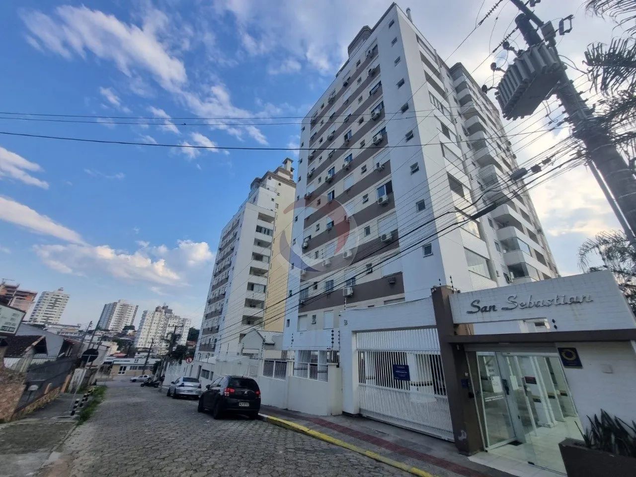 2 quartos em São José..
