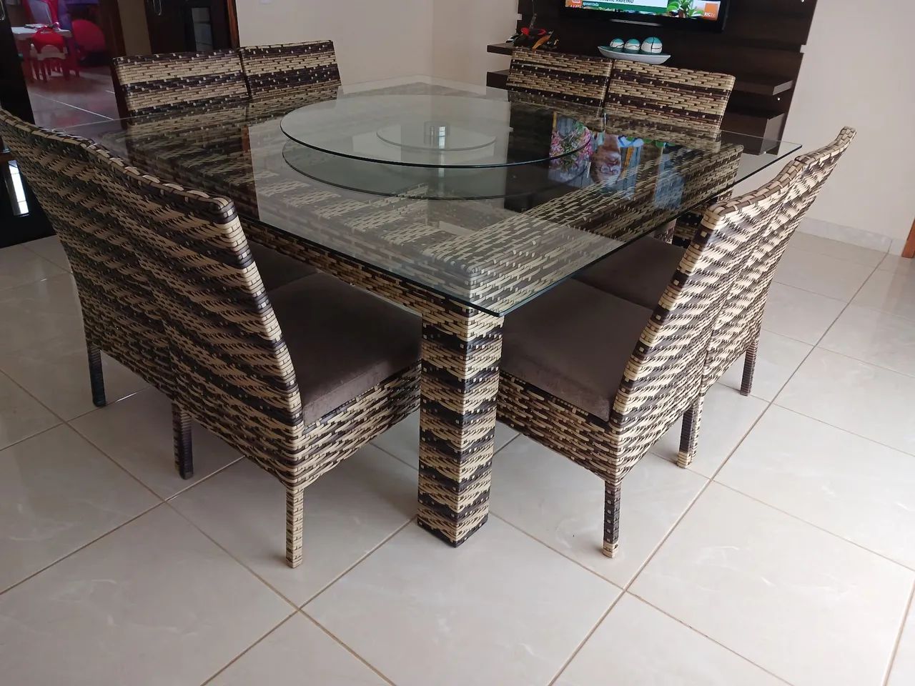 Mesa de jantar com cadeiras  - Foto 5