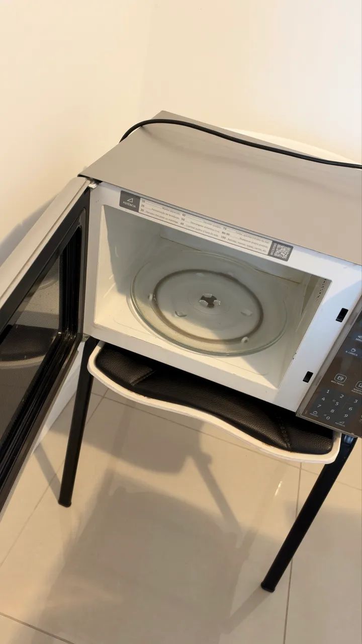Microondas Electrolux 31 Litros Espelhado - Foto 5
