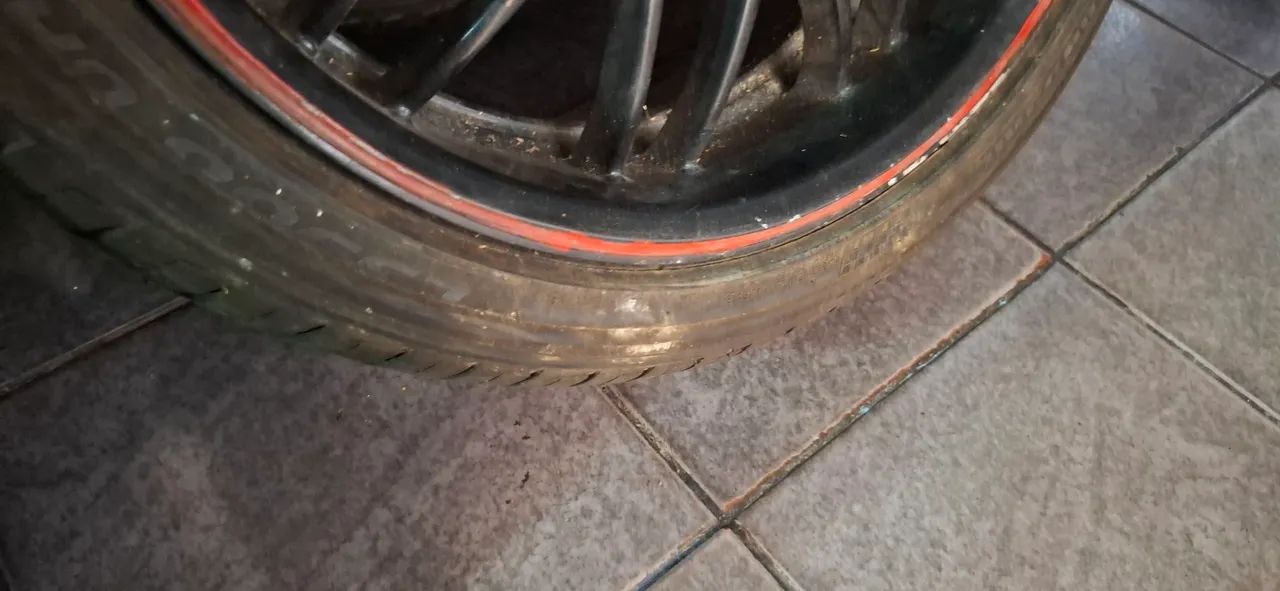 Rodas aro 18 com pneus novos - Foto 4