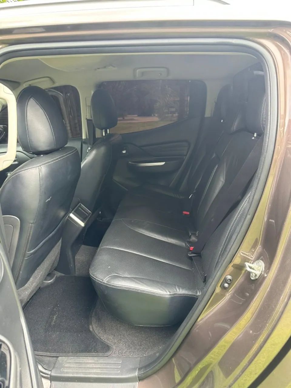 Mitsubishi L200 Triton Sport HPE-S 2.4 CD Dies. AUT 2022 - Foto 6
