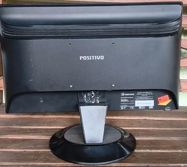 Monitor Positivo 60HZ 18POL - Foto 2