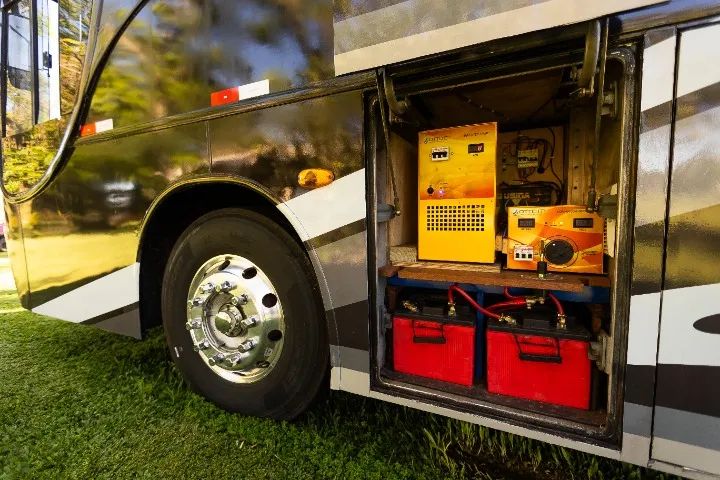 MOTORHOME dos sonhos a venda! Casa sobre rodas todo equipado para 9 pessoas! - Foto 10