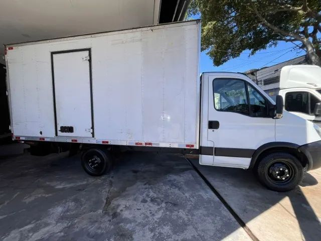 iveco 35s14 plataforma de alumínio  - Foto 3