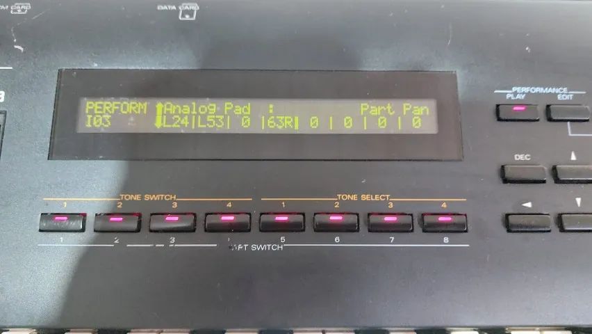 Roland JV-80 - Foto 2