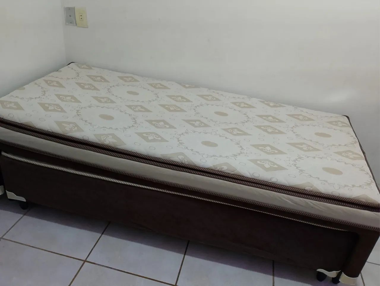 Cama Box solteirão com auxiliar  - Foto 3