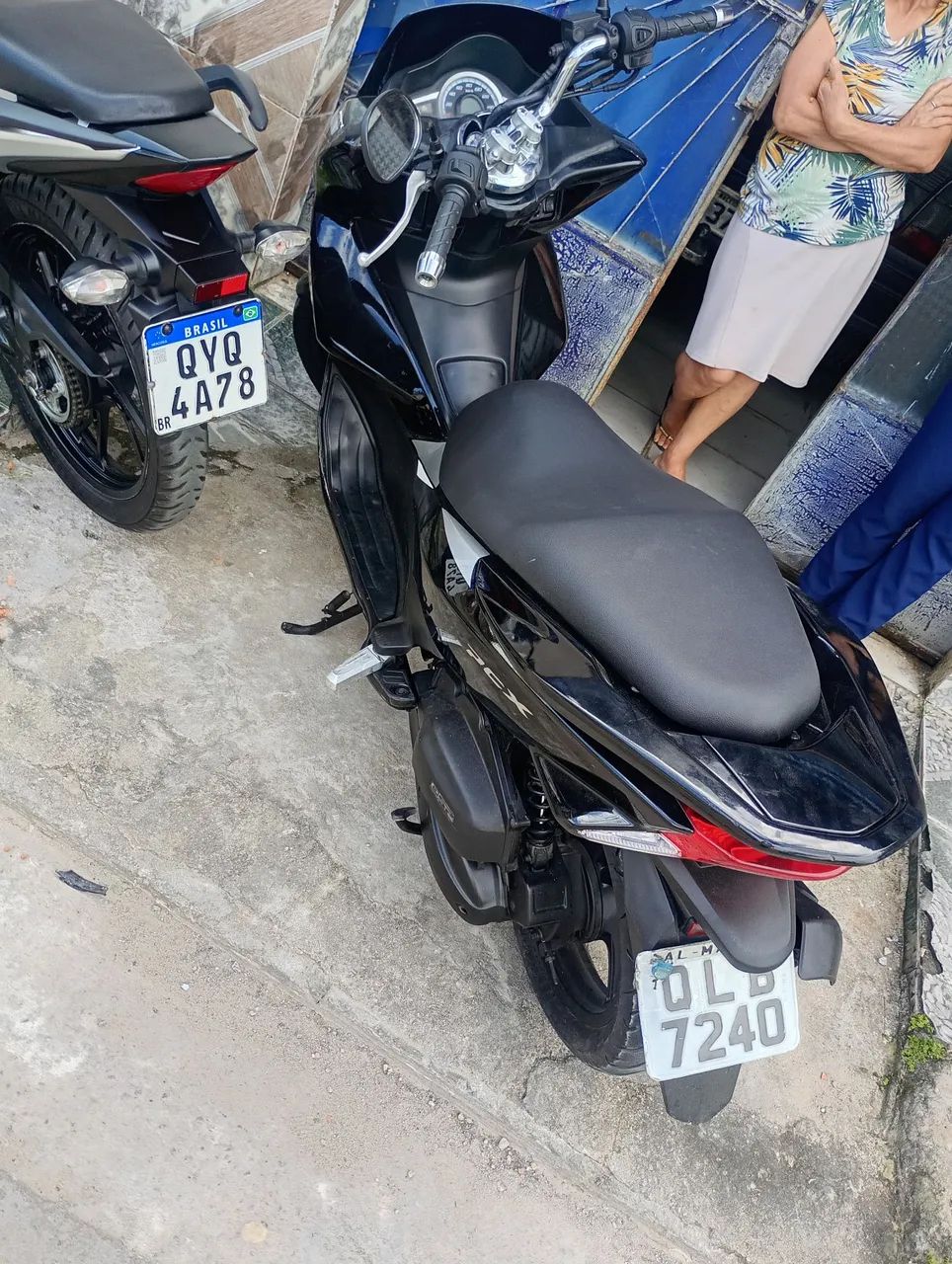 PCX ano 2016 - Foto 3