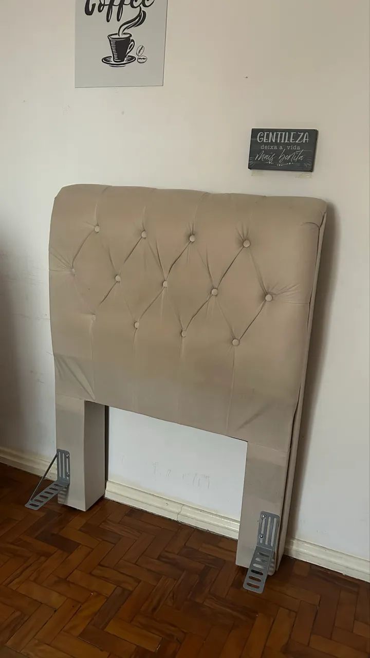 Cabeceira Bege Macia para cama Box Solteiro