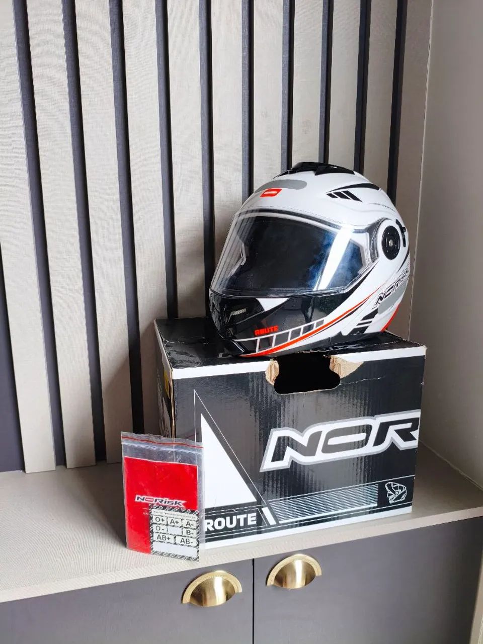 CAPACETE NORISK FF345 ROUTE - POUQUÍSSIMO USO!