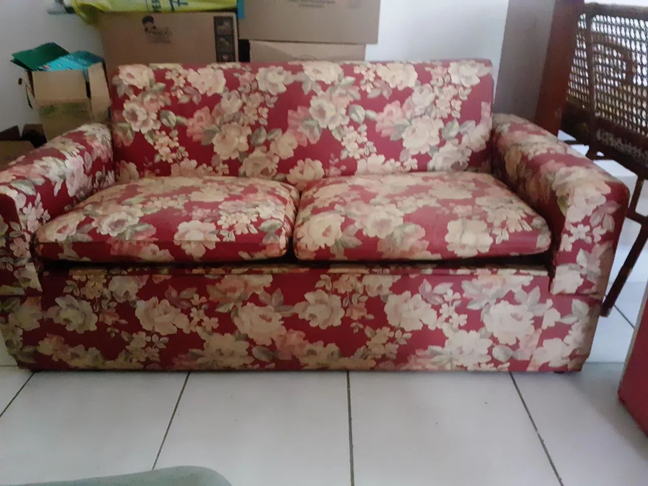 Vendo Sofá Floral