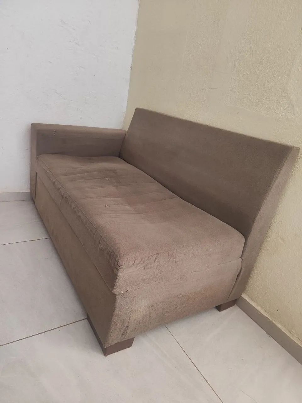 Sofá dois lugares 