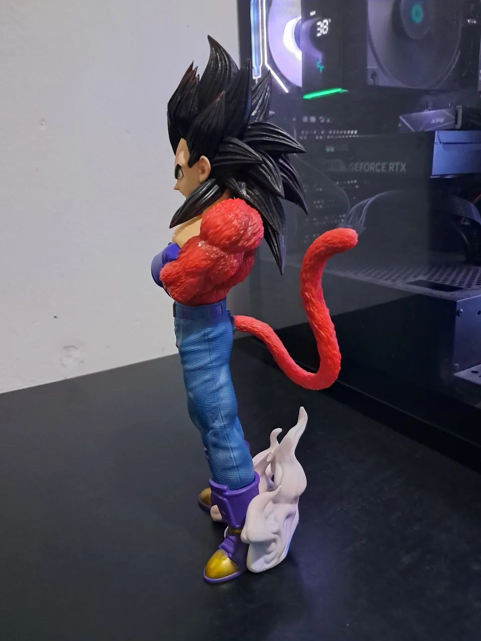 Action Figure Dragon Ball GT - Vegeta SSJ 4 28cm - Foto 2