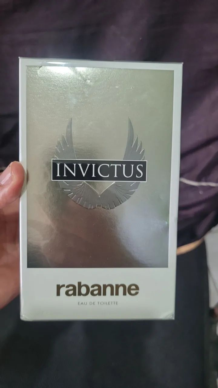 Vendo perfume original importado lacrado 