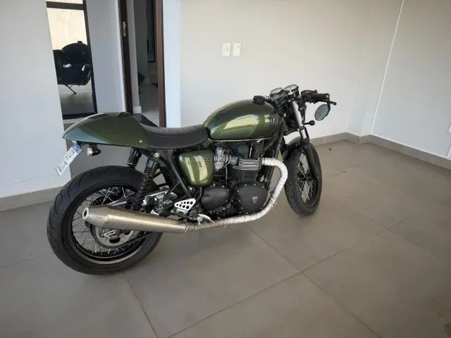 TRIUMPH THRUXTON Café Racer - Foto 2