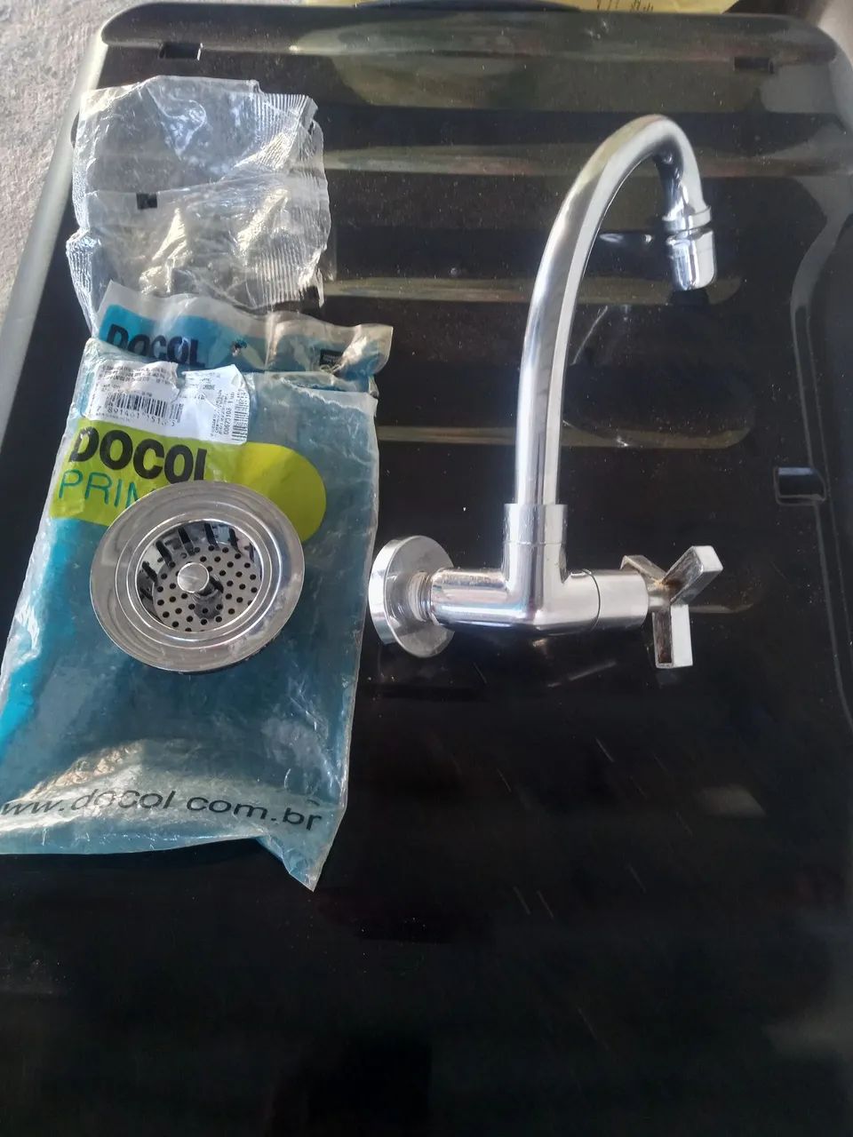 Torneira e válvula 64962133078274122