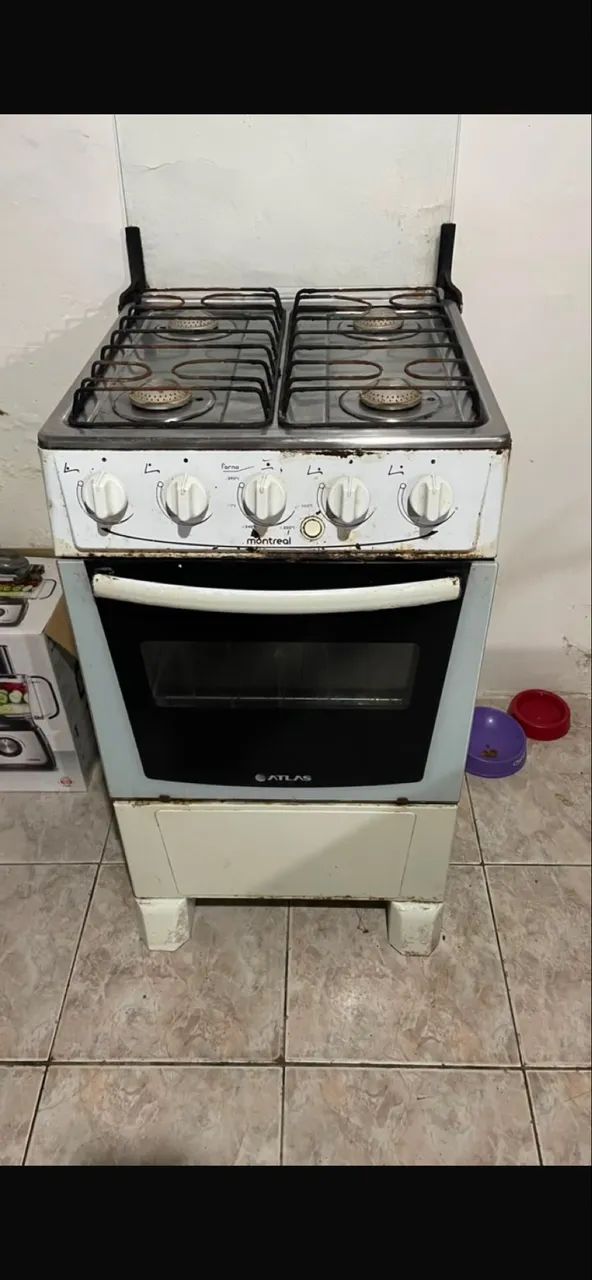 VENDO FOGÃO 4 BOCAS