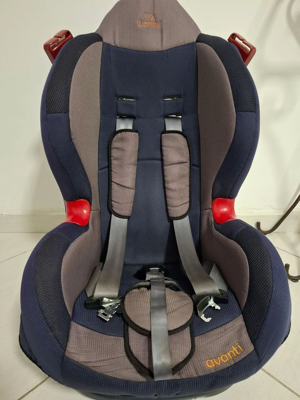 CADEIRA INFANTIL DE CARRO