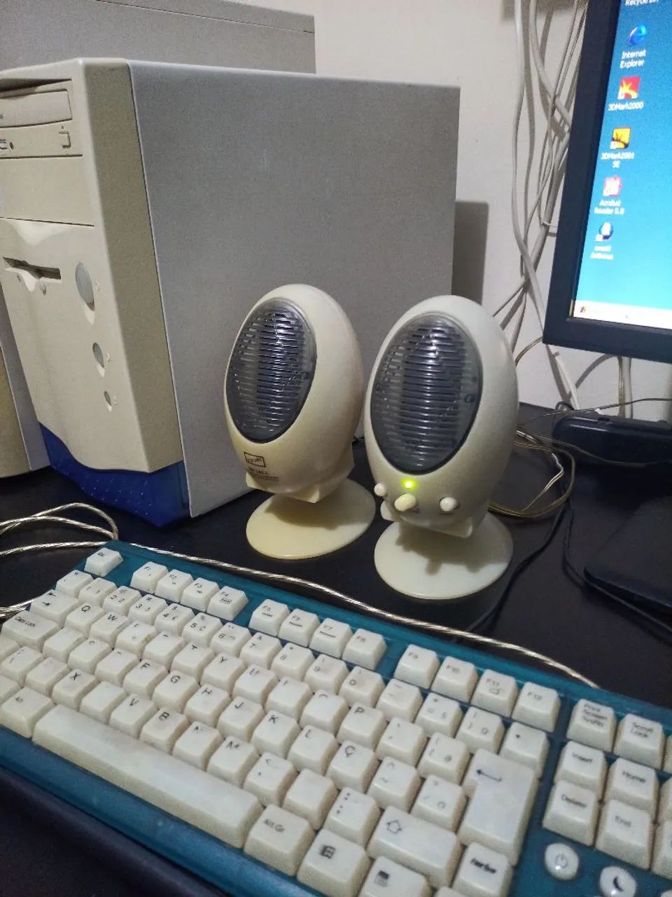 Computador antigo com kit multimídia transparente  - Foto 4