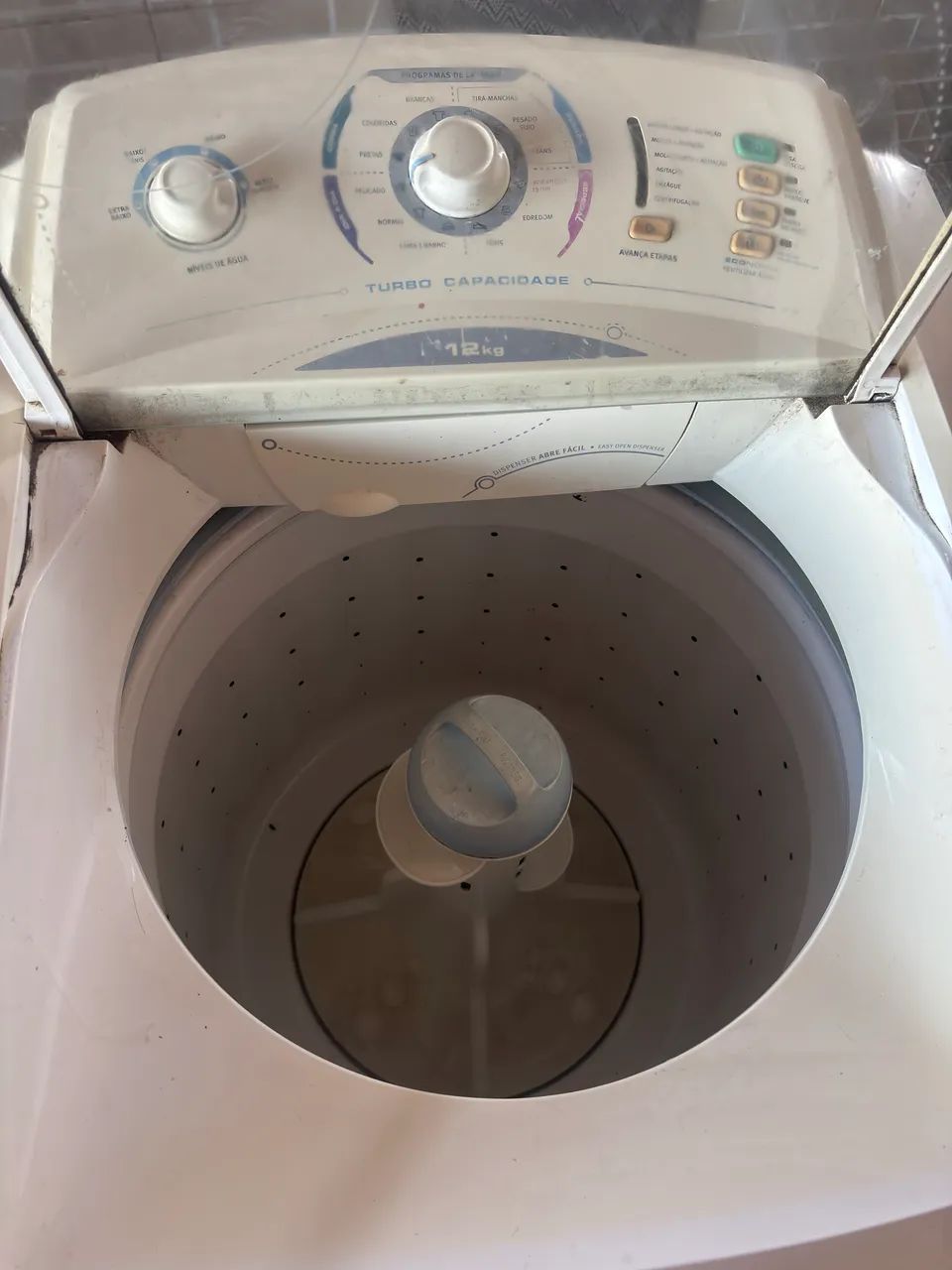 Máquina de Lavar 12kg Com defeito 