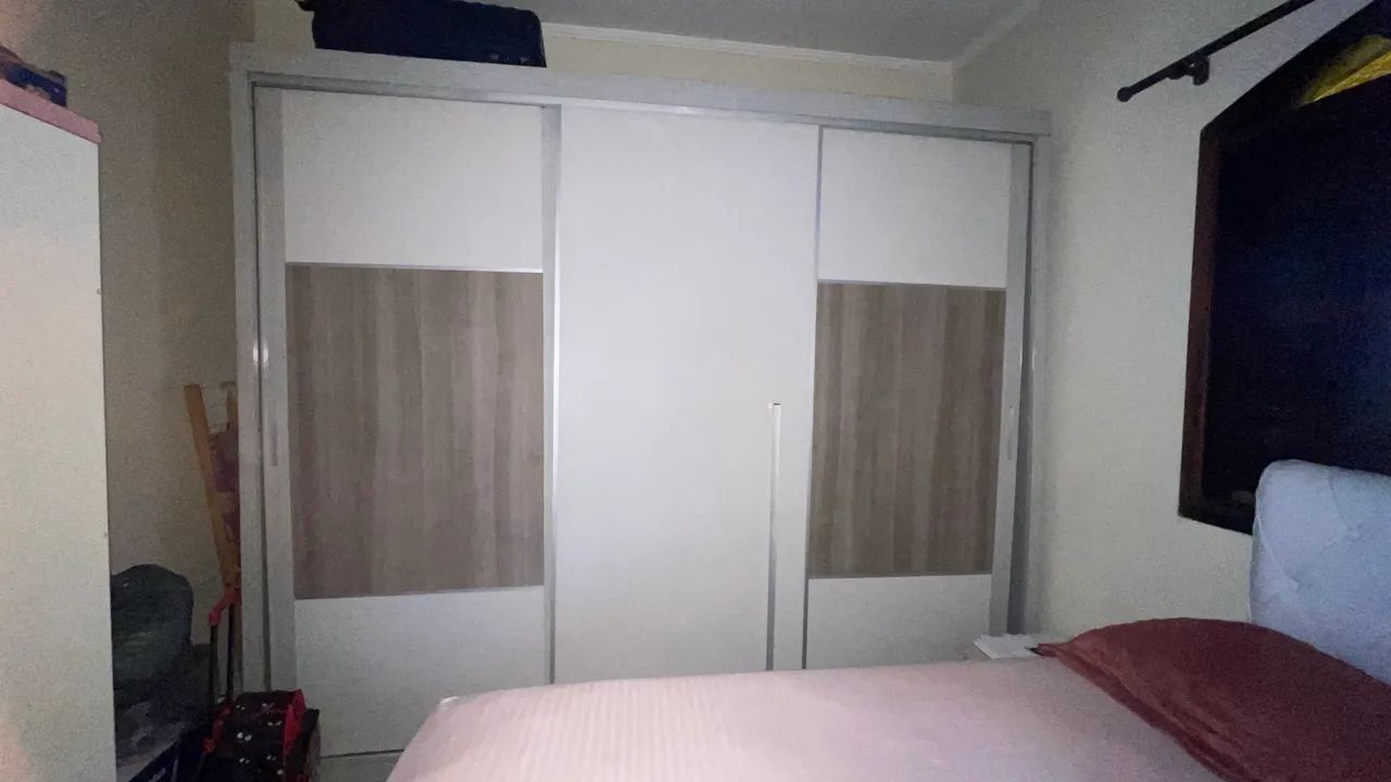 Guarda roupa casal 