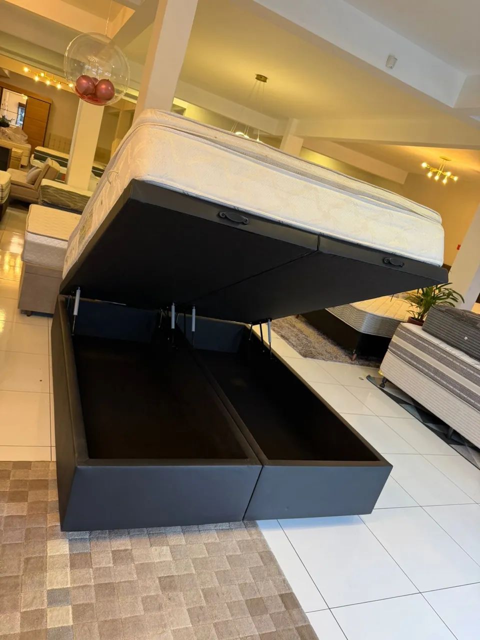 Cama box Queen COM BAÚ E COLCHÃO USADO - Entrego!  - Foto 2