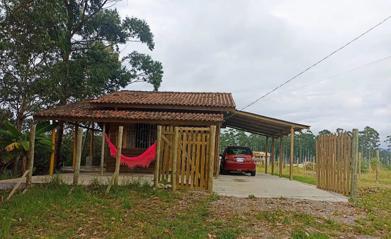  OPORTUNIDADE  IMPERDÍVEL -  TERRENO AMPLO + CHALÉ  COMPACTO MOBILIADO  - Foto 4