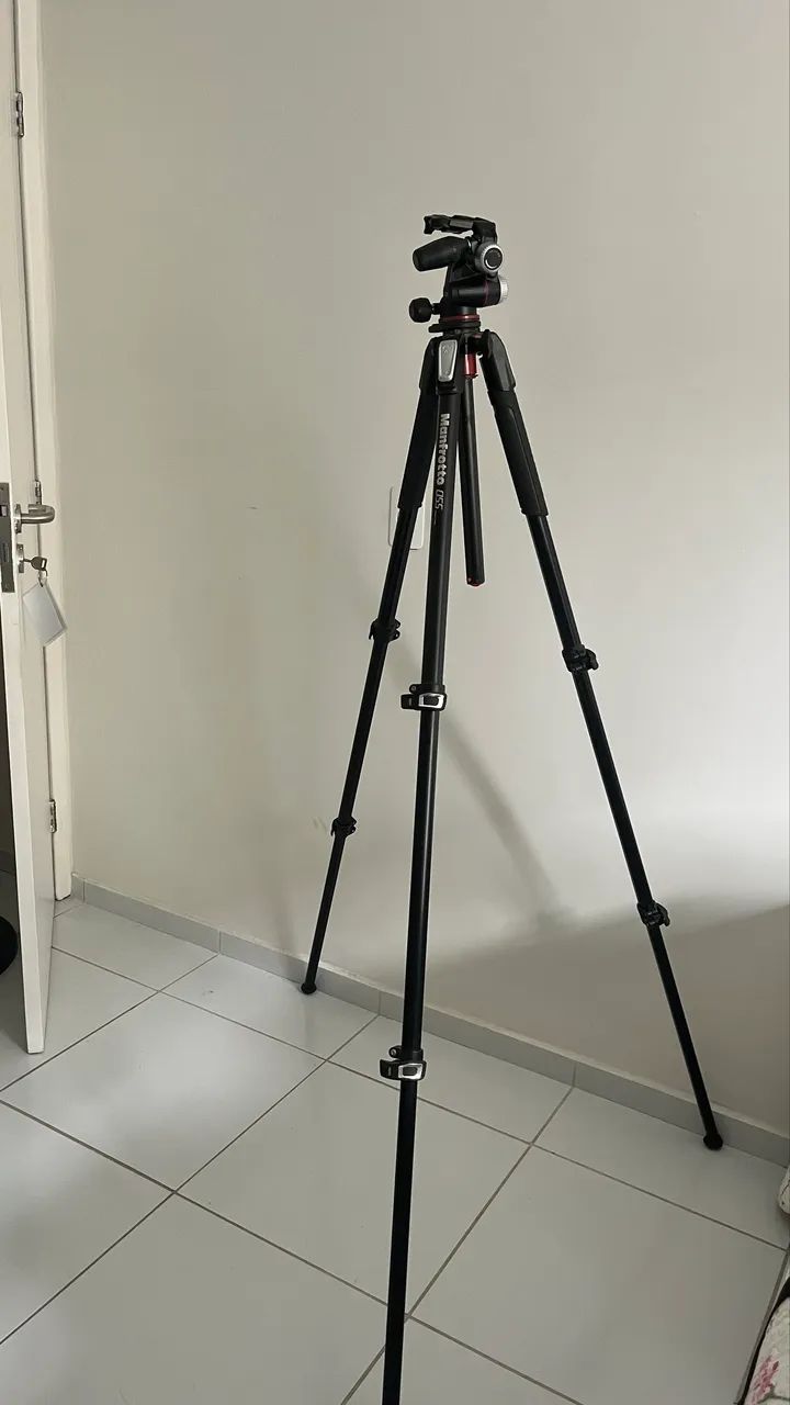 Tripé Manfrotto  - Foto 4