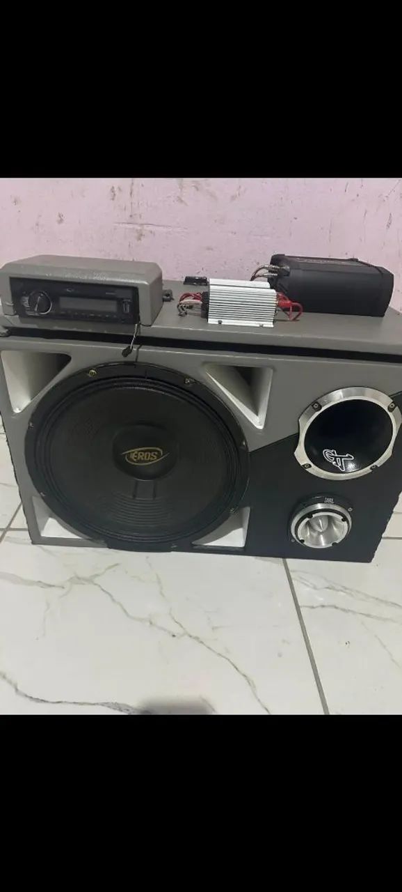 Vendo caixa trio de 15 polegadas completa  - Foto 3