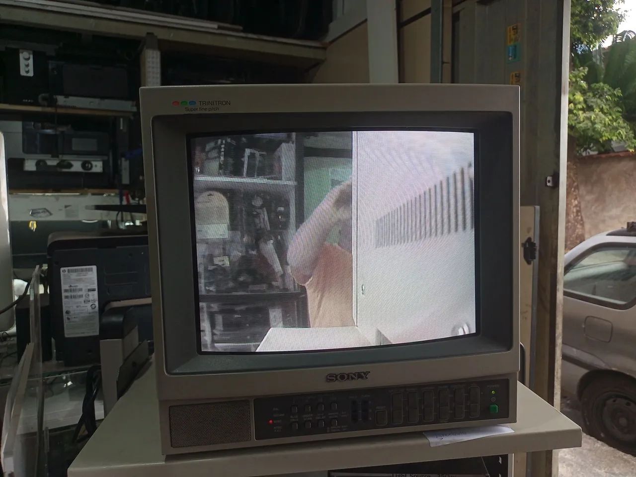 Monitor CRT Sony trinitron 14 polegadas  - Foto 3