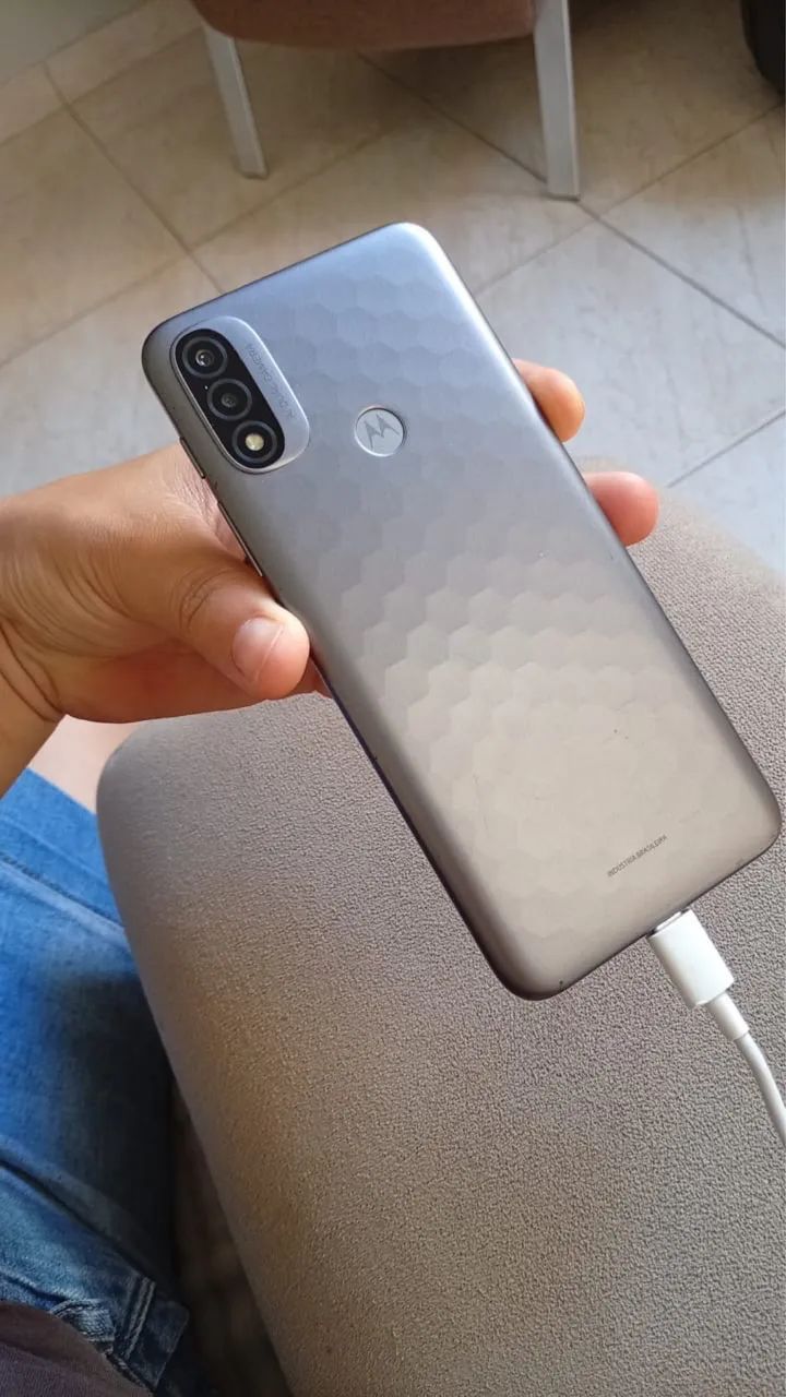 Celular Moto e20 - Foto 2