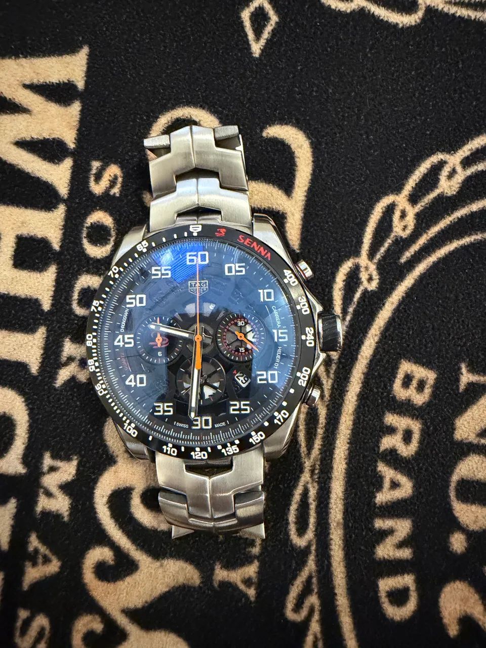 relógio tag heuer formula 1 senna, com cronógrafo e caixa de 45mm