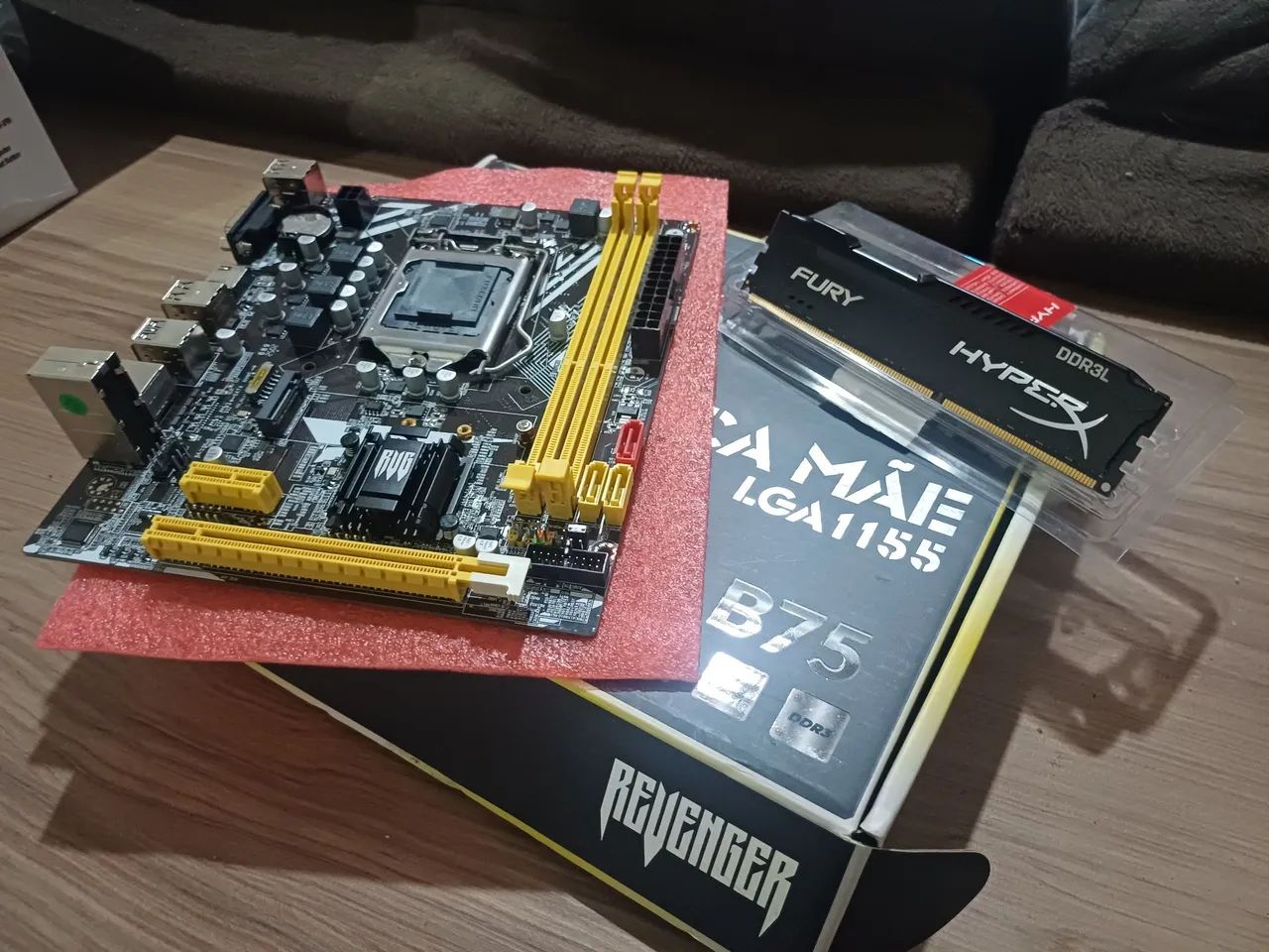RAM 8gb + Placa-Mãe B75 Intel LGA 1155 DDR3 - Foto 4