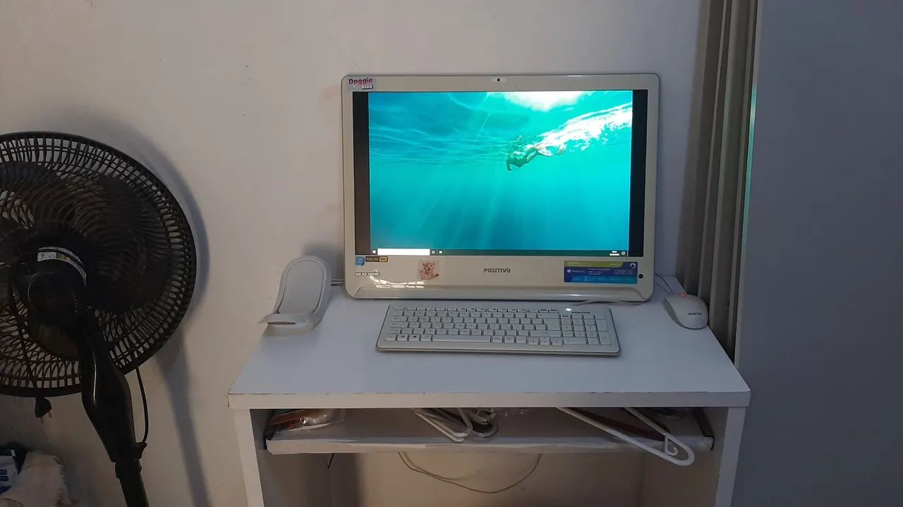 Vendo computador All in one - Foto 2