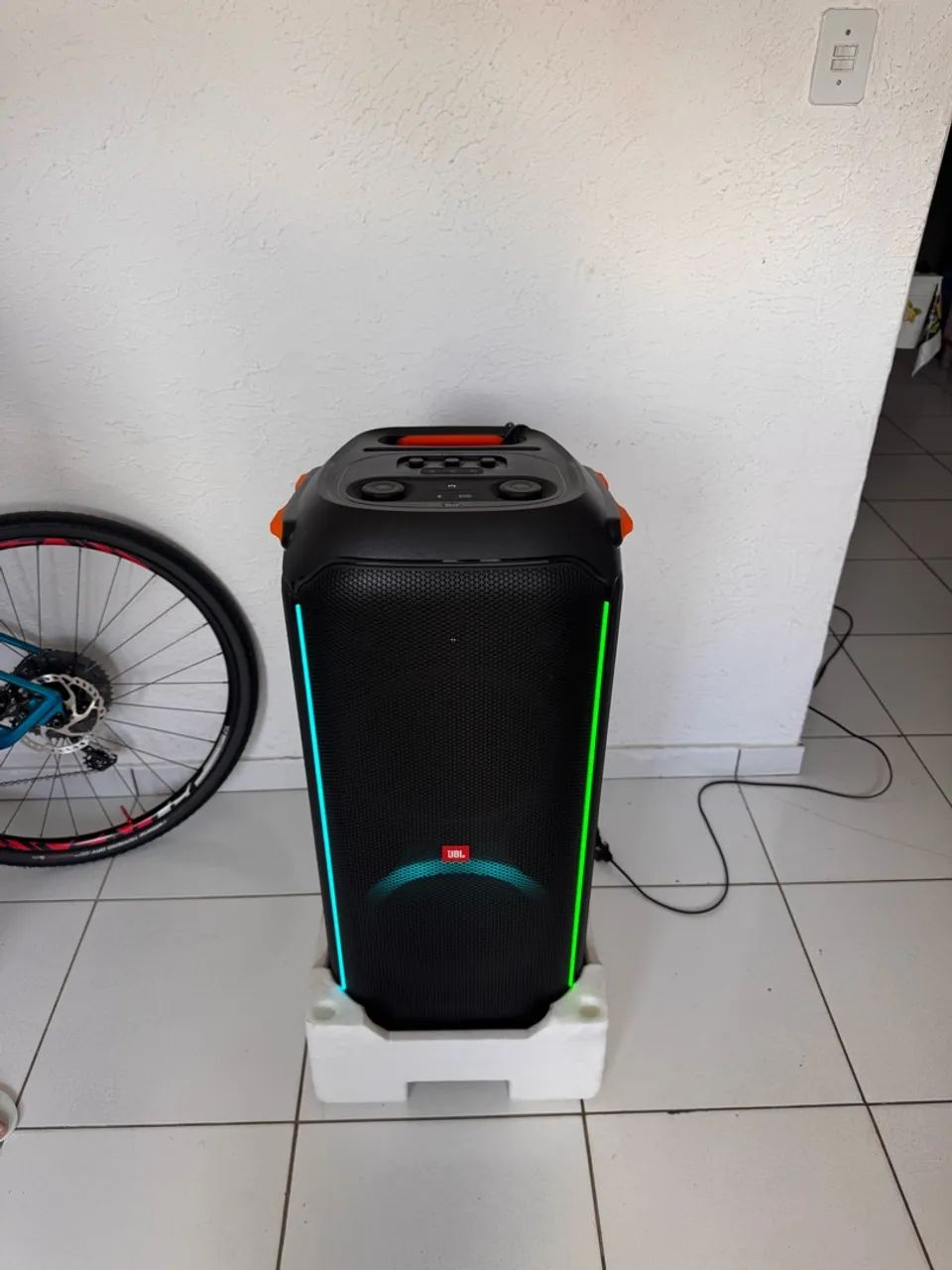 JBL PARTYBOX 710 