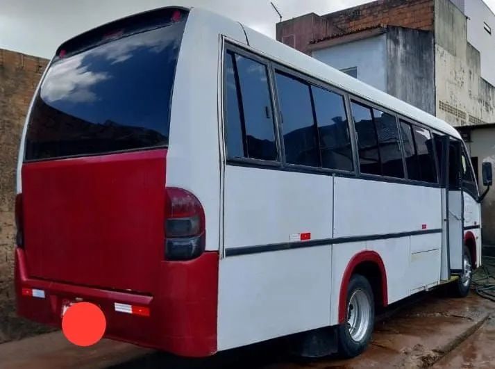 Vendo Micro ônibus extra pronto para Trabalhar - Foto 2