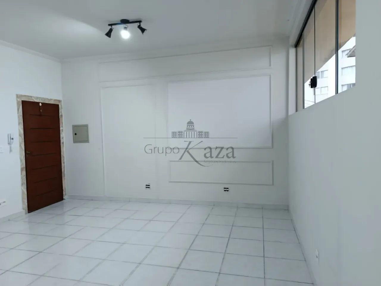Oportunidade - Sala Comercial - Jardim Augusta - 30m².