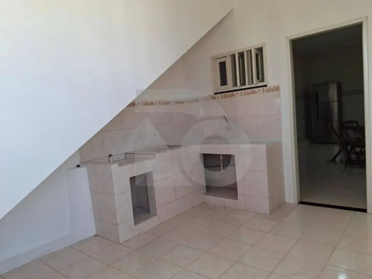 Apartamento no Centro de Nossa Senhora da Glória - 4 Quartos, 3 Banheiros e Varanda - Foto 2