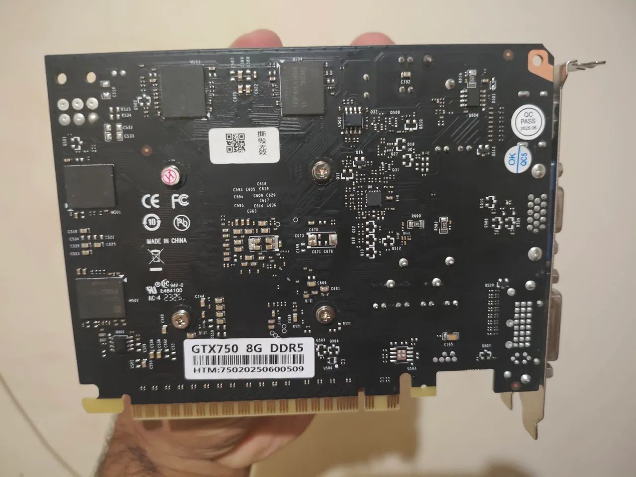 GTX 750 de 8 GB!  - Foto 2
