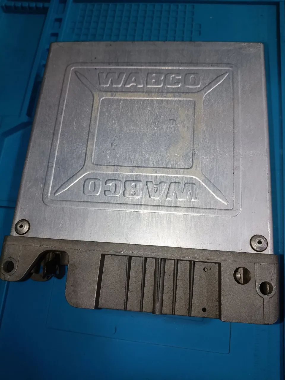 IVECO/ MÓDULO ABS WABCO