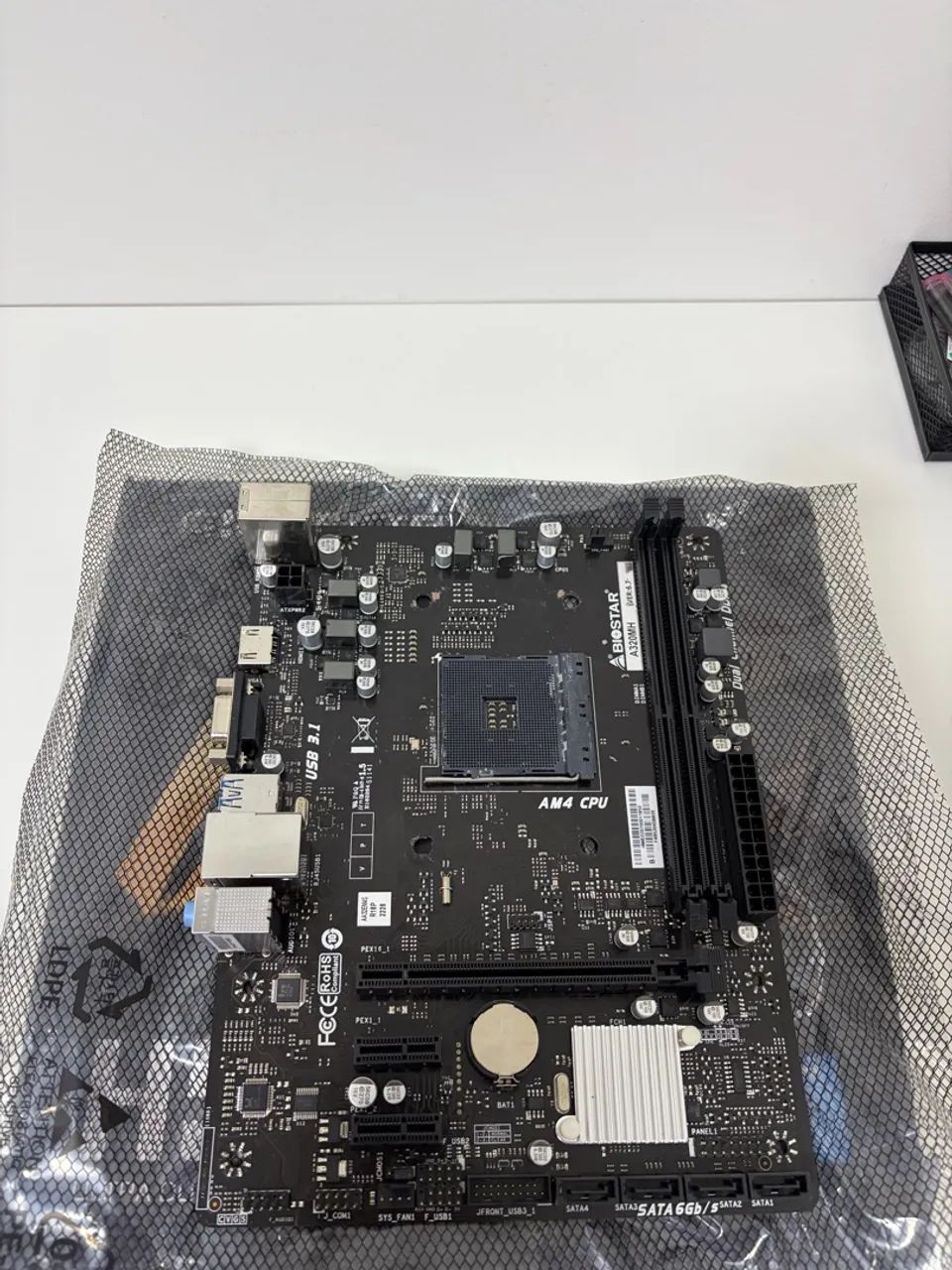 Placa Mãe Biostar A320MH DDR4 