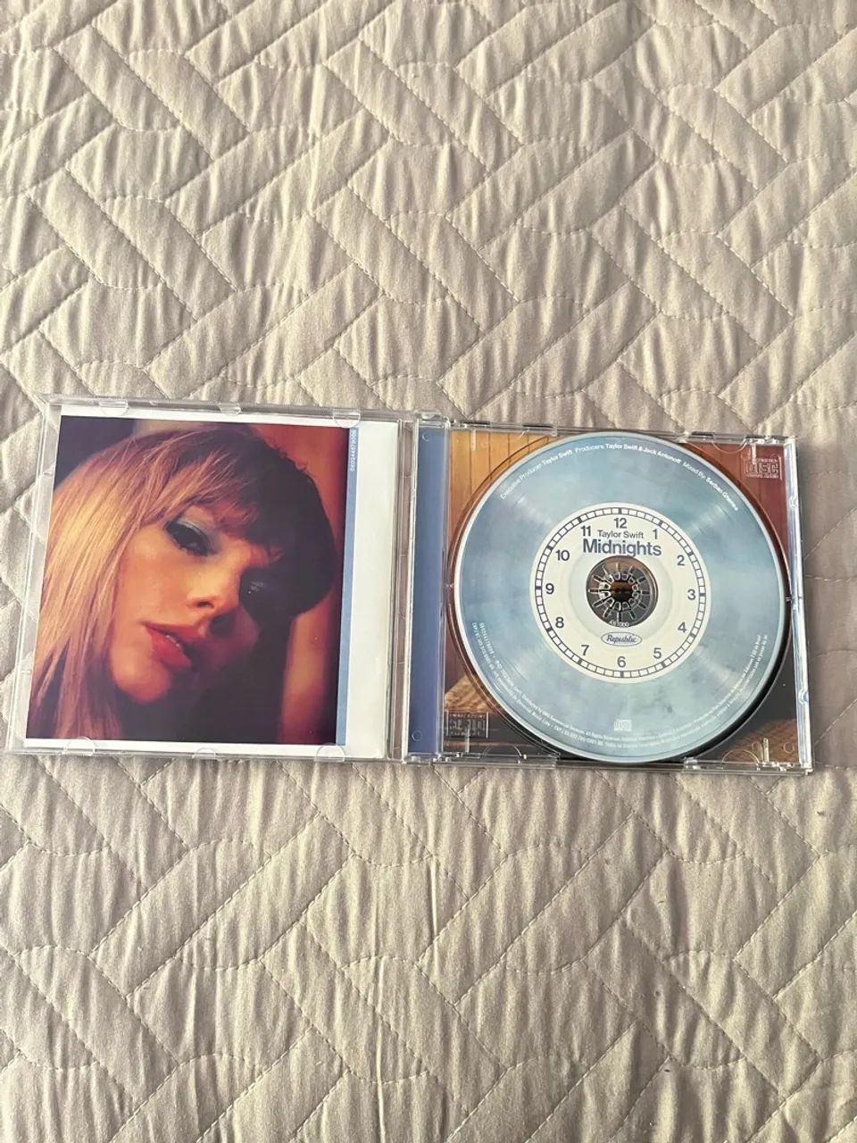 CD Taylor Swift - Midnights Blue Moonstone Edition  - Foto 2